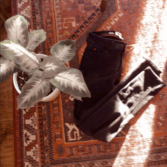 ♡𝚆𝚘𝚖𝚎𝚗'𝚜 𝚋𝚕𝚊𝚌𝚔 𝚜𝚔𝚒𝚗𝚗𝚢 𝚓𝚎𝚊𝚗𝚜♡ - Picture 1 of 1